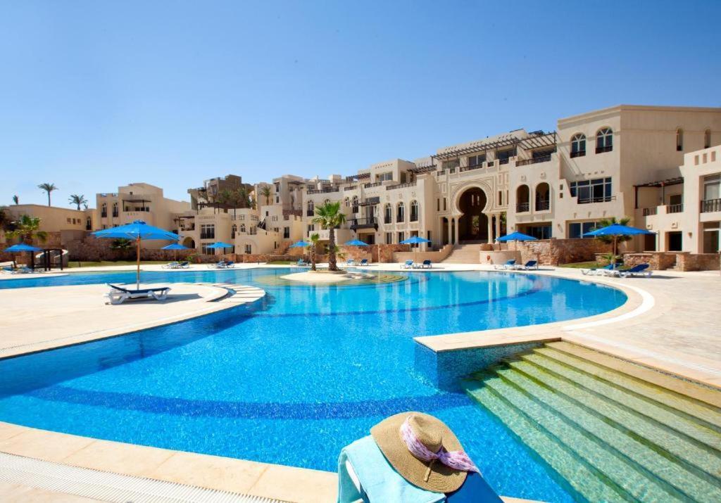 Azzurra Sahl Hasheesh Aparthotel Exterior photo