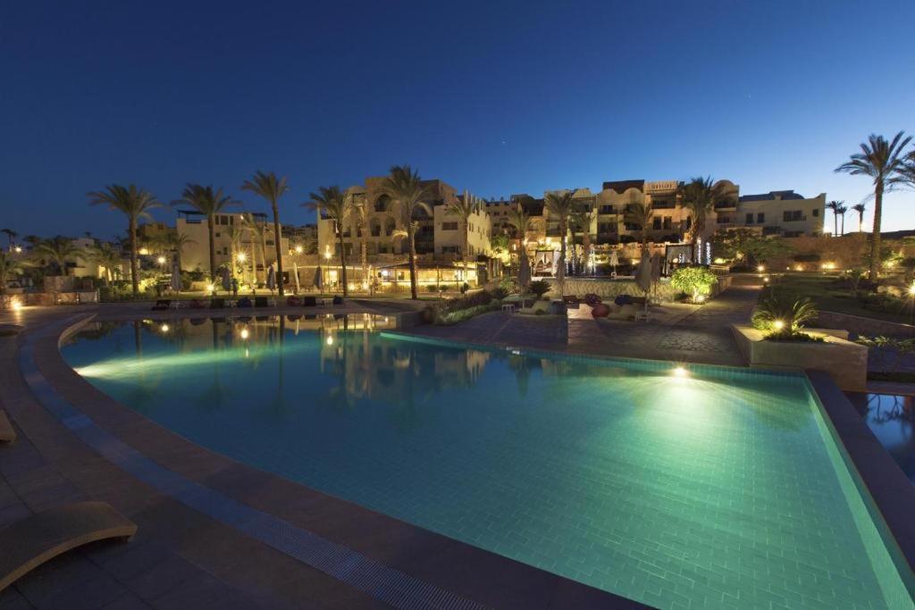 Azzurra Sahl Hasheesh Aparthotel Exterior photo